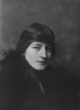 Miss M. Lord, (Mrs. James Kemp), portrait photograph, 1918 Jan. 26. Creator: Arnold Genthe.