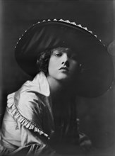Miss Kathleen Martyn, portrait photograph, 1919 Sept. 23. Creator: Arnold Genthe.