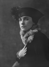 Mrs. E.S. Newbold, portrait photograph, 1918 Mar. 6. Creator: Arnold Genthe.