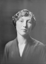Miss Olson, portrait photograph, 1918 July 2. Creator: Arnold Genthe.