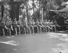 Ruth St. Denis dancers, between 1910 and 1935. Creator: Arnold Genthe.