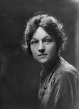 Miss A.G. Sauer, portrait photograph, 1919 July 3. Creator: Arnold Genthe.