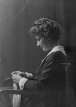Mrs. E. Terry Smith, (Miss Ethel Walker), portrait photograph, 1918 Oct. 9. Creator: Arnold Genthe.