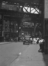 Street scene in New York City, between 1896 and 1942. Creator: Arnold Genthe.