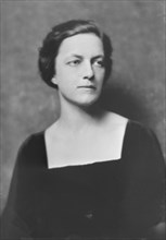 Mrs. Howard D. Sturgis, portrait photograph, 1917 Nov. 19. Creator: Arnold Genthe.