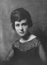 Mrs. M.B. Sulzberger, (Hartley), portrait photograph, 1918 Mar. 4. Creator: Arnold Genthe.