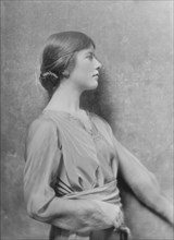 Miss Marjorie Vonnegut, portrait photograph, 1917 Nov. 15. Creator: Arnold Genthe.