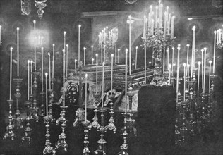 'Les Funerailles a La Hofburg; Au palais de la Hofburg, les cercueils', 1914. Creator: Unknown.