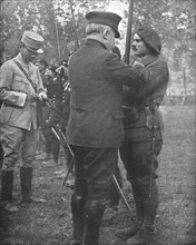 'Le Caporal Claude Goutaudier, qui a fait cent prisonniers', 1916. Creator: Unknown.