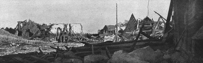 'La Bataille de la Somme; Dans les ruines de Biaches', 1916. Creator: Unknown.