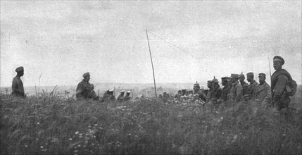 'Sur les routes de l'offensive russe: Apres une attaque', 1916 Creator: Unknown.