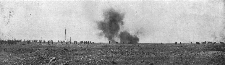 'La bataille de la Somme; Trois instantanes de l'attaque Britannique du 25 septembre..., 1916. Creator: Unknown.