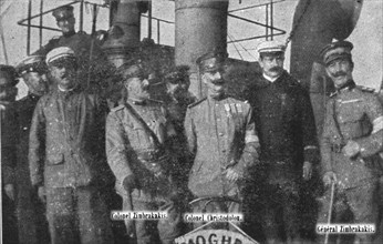 'Les evenements de Grece; Le colonel nationaliste grec Christodolou, venantde Cavalla et de..., 1916 Creator: Unknown.