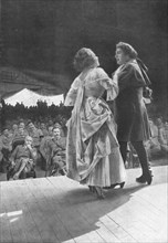 'Les entr'actes de la bataille.-- "Manon" au Theatre du Front', 1916. Creator: Unknown.