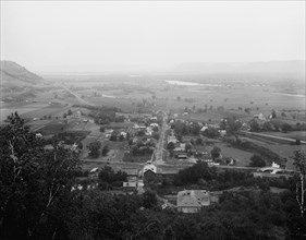 Minnesota City and Valley of the Mississippi, Minn., between 1880 and 1899. Creator: Unknown.