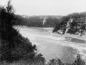 Whirlpool, Niagara, N.Y., The, between 1900 and 1906. Creator: Unknown.