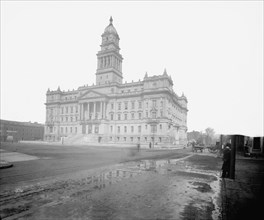Wayne County Building, Detroit, Mich., between 1902 and 1906. Creator: Unknown.