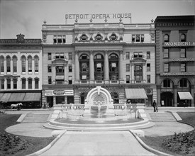 Merrill Humane Fountain, erected by Mrs. T. W. Palmer, Detroit, Mich., between 1901 and 1906. Creator: Unknown.