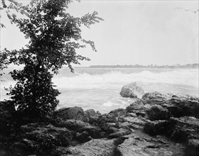 Niagara Rapids, between 1880 and 1899. Creator: Unknown.