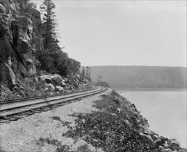 Devil's Lake, Wis., the Nose, between 1880 and 1899. Creator: Unknown.