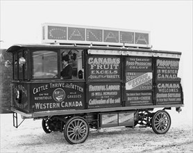 Motor car, Canadian Government Colonization Co., between 1900 and 1905. Creator: William H. Jackson.