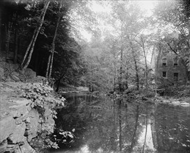 The Old mill, Bronx River, Bronx Park, New York, ca 1900. Creator: Unknown.