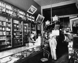 Baker and Rouse shop, Sydney, Australia, between 1895 and 1910. Creator: Unknown.