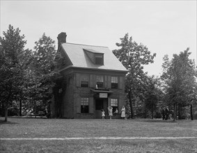 Penn cottage, Fairmount Park, Philadelphia, Pa., c.between 1910 and 1920. Creator: Unknown.