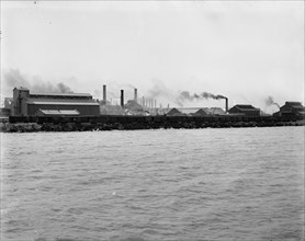 Illinois Steel Works, South Chicago, Ill., between 1900 and 1905. Creator: Unknown.