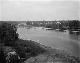 Kankakee River at Wilmington, Ill's., between 1900 and 1905. Creator: Unknown.