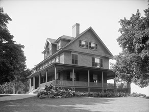 One of the cottages, Hotel Champlain, N.Y., between 1900 and 1910. Creator: Unknown.