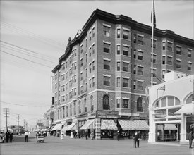 Young's Hotel, Atlantic City, between 1900 and 1910. Creator: Unknown.