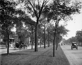 Grand Boulevard, Chicago, Ill., c1907. Creator: Unknown.