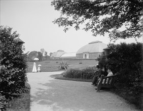 Conservatory, Washington Park, Chicago, Ill., between 1900 and 1910. Creator: Unknown.