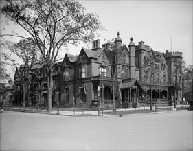 Castle Inn, Buffalo, N.Y., between 1900 and 1910. Creator: Unknown.