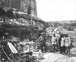 'Notre offensive d'Artois; Maisons de Carency dont les caves etaient amenagees', 1915. Creator: Unknown.