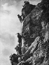 ''Sur le Front Italien; comment il fallut attaquer le Monte Nero', 1915. Creator: Unknown.