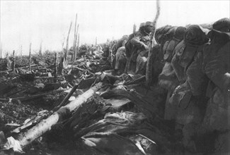 'Aux Eparges; Apres l'enlevement d'assaut d'une tranchee allemande avoisinant le..., 1915 (1924). Creator: Unknown.
