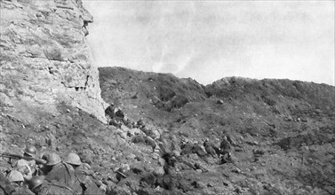 'La reprise de Douaumont; Nos soldats dans l'enceinte du fort le Douaumont..., 1916 (1924) Creator: Unknown.