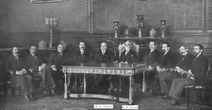 'Le Portugal dans la guerre; La premiere reunion du cabinet de defense nationale, tenue.., 1916(1924 Creator: Unknown.