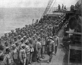 'Pour venir combattre sur le front de France; Pres de cotes de Corse: un sous-marin..., 1916 (1924) Creator: Unknown.