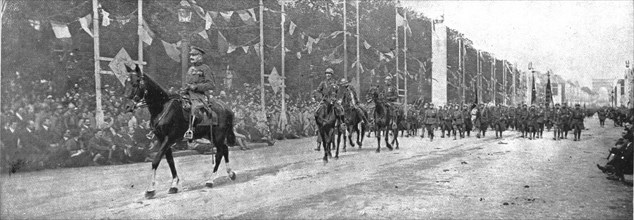 'Le jour de gloire; le general belge Gillain, son etat-major et les drapeaux belges', 1919. Creator: Unknown.