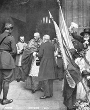 'Les fetes de la victoire en Belgique; sous le porche de la Basilique de Malines, le..., 1919. Creator: H Manuel.