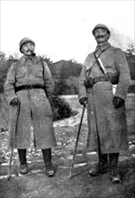 'La victoire de Douaumont; le lieutenant-colonel Regnier ( a droite ), commandant le..., 1916. Creator: Unknown.