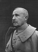 'Le general Nivelle; commandant en chef des Armees du Nord et du Nord-Est', 1916. Creator: Unknown.