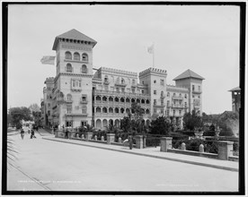 The Cordova, St. Augustine, Fla., between 1880 and 1897. Creator: William H. Jackson.