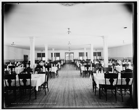 Dining room, Belvedere House, Charlevoix, between 1890 and 1901. Creator: Unknown.