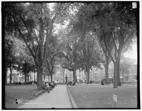 City Hall Park, Burlington, Vt., c1907. Creator: Unknown.