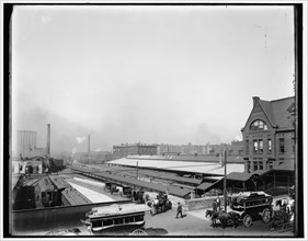 C. & N.W. (Chicago and North Western) Railway Station, Chicago, Ill., between 1880 and 1899. Creator: Unknown.