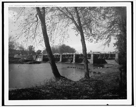 Aqueduct over the Pompton, Morris and Essex Canal, N.J., between 1890 and 1901. Creator: Unknown.